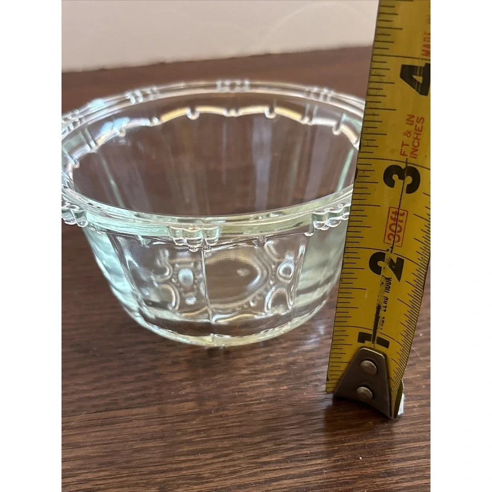 Crystal‎ Clear Industries Clear Glass Bowl  Beads Panels Number 12